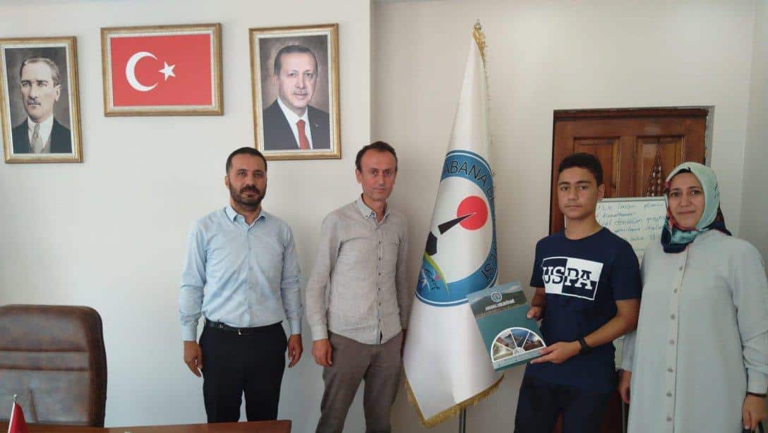Belediye Başkanımız LGS Türkiye Birincisi Öğrencimizi Makamında Ağırladı.